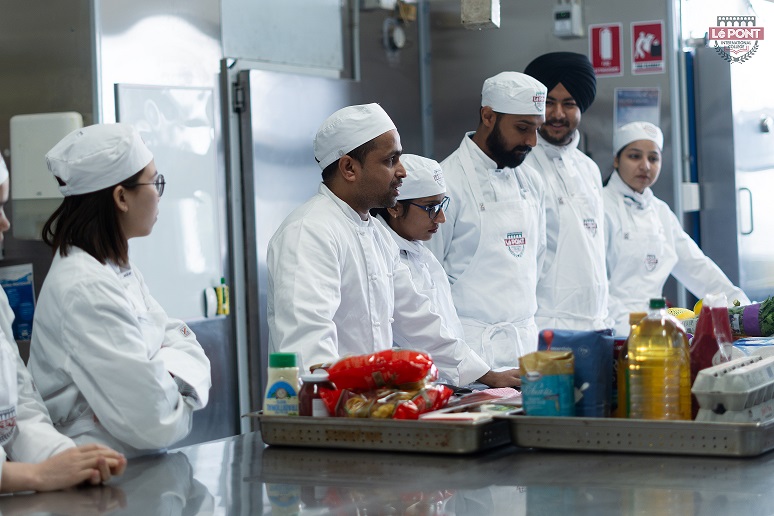 Le Pont Kitchen Shots-4